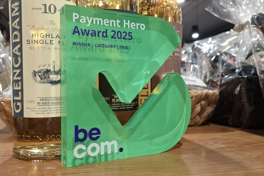 Another prestigious award for our webshop: the Becom Payment Hero Award 2025