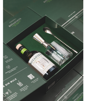 Botaniets Giftbox With Glass Barspoon And Jigger 0,0% Alcohol Free 50cl